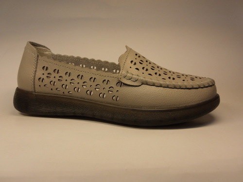 MADELLA  (т.жен. серые,языч.отверст.лето)