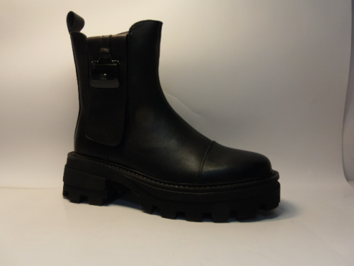 OEEGOI (бот. ж. черн, молния,д/сез.)