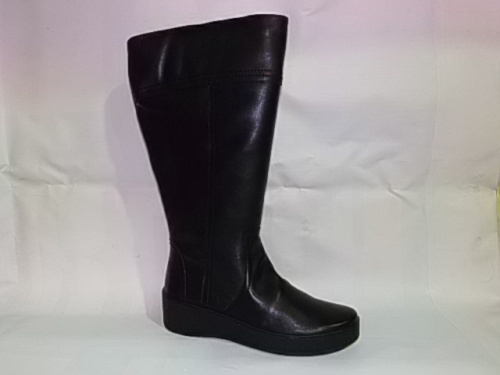 Romer (сап.жен.черные,молния, зима)