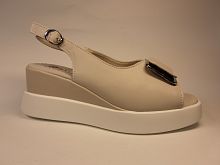 BADEN  (т.жен. беж. откр. лето)