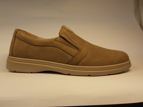 ROMER (т. муж.беж,языч.отверст. лето)