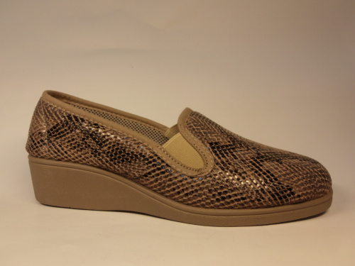 DOCTOR BURGER (т.жен. беж. языч. лето.)