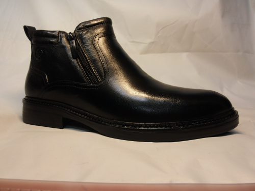 SALAMANDER (бот. муж. черные, две молнии, зима)