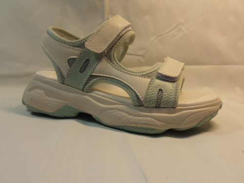 MADELLA  (туф.жен. бежев.откр.лето)